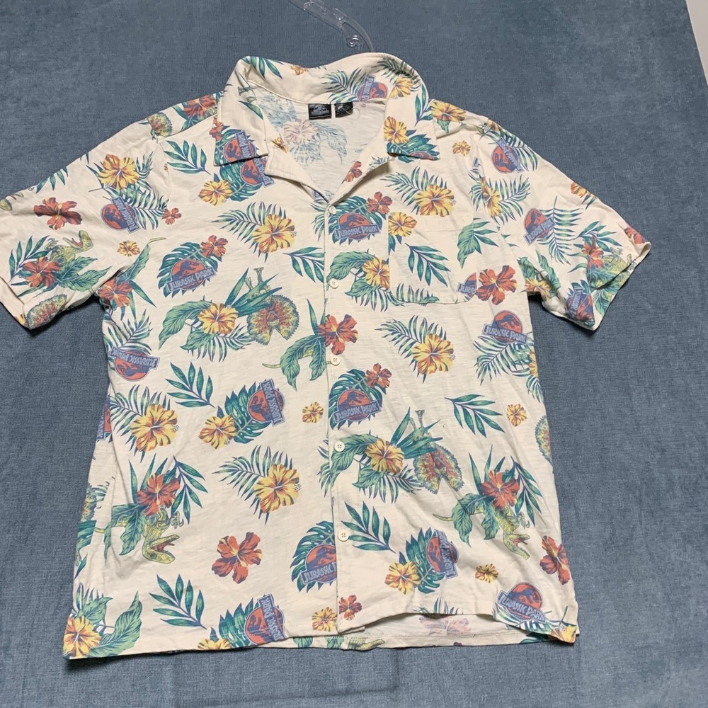 Jurassic World Hawaiian Shirt Mens 2XL Beige Tropical Floral Chest Pocket Beach